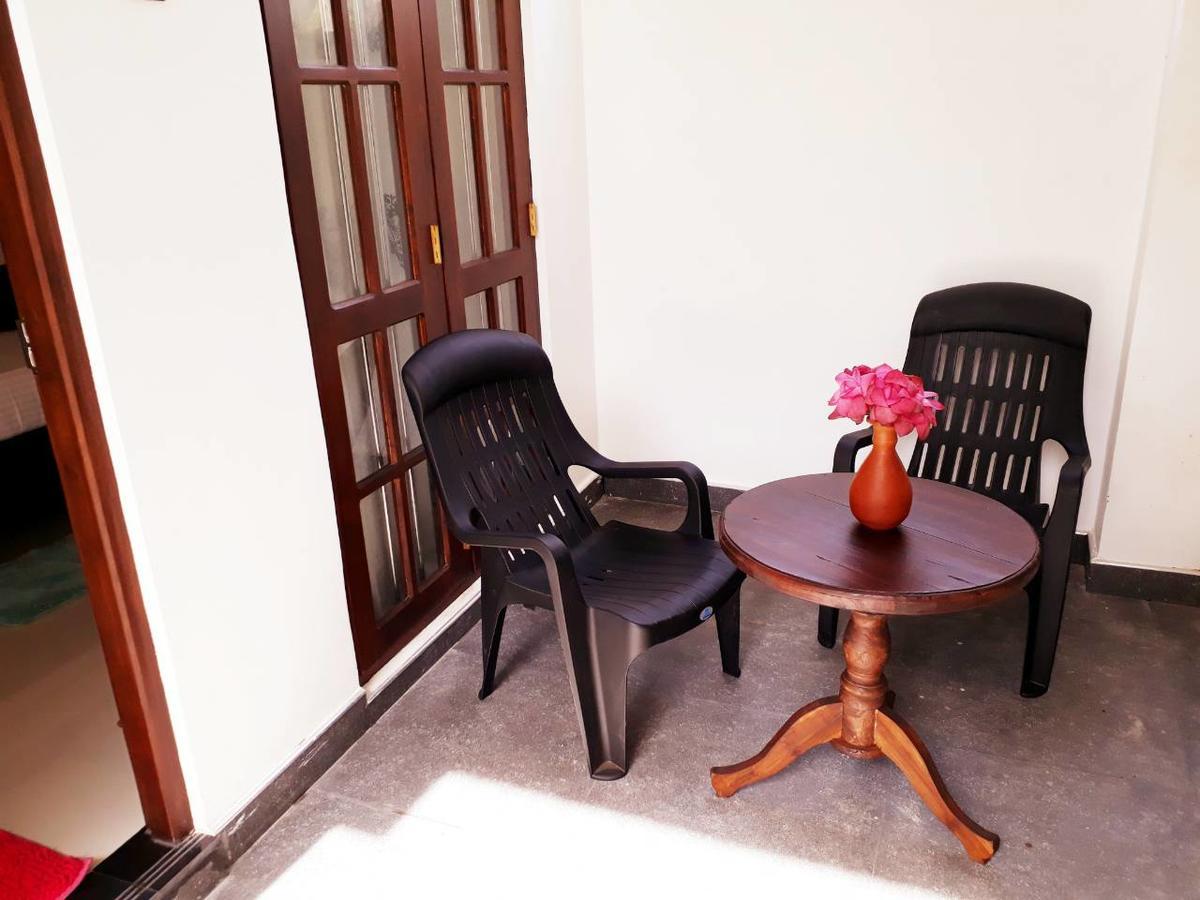 Turtle Reef Guest Acomodação com café da manhã Mirissa Exterior foto