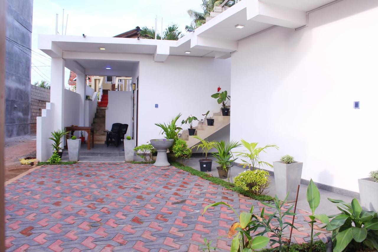 Turtle Reef Guest Acomodação com café da manhã Mirissa Exterior foto